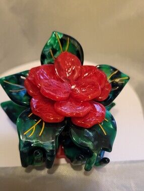 Eclipse Red Floral Resin Hair Clip with Green Leaves Li
